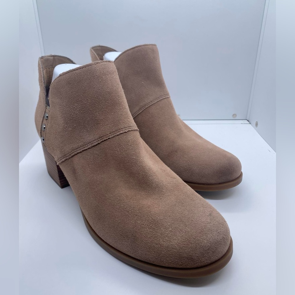 Koolaburra by UGG~Sofiya Suede Leather Side-Zip Ankle Boots Tan Size 10